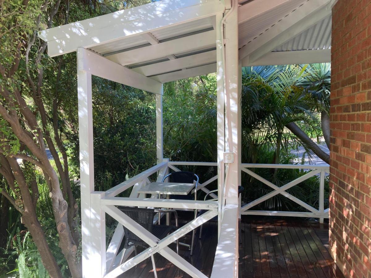 Edge Of The Forest Motel Margaret River Екстер'єр фото
