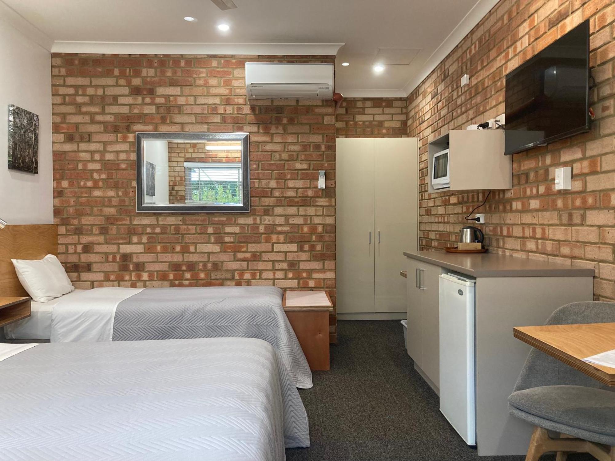 Edge Of The Forest Motel Margaret River Екстер'єр фото