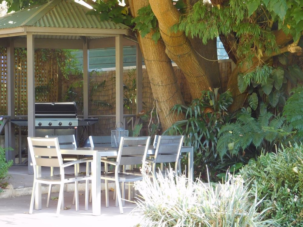Edge Of The Forest Motel Margaret River Екстер'єр фото